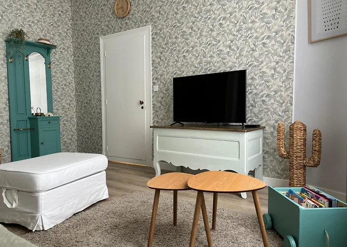 La Salle D Attente - Hyper Centre Apartment *