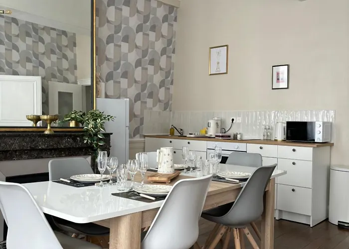 La Salle D Attente - Hyper Centre Apartment *