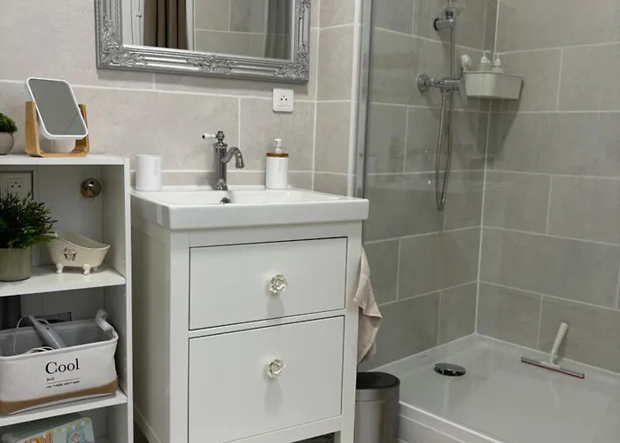 La Salle D Attente - Hyper Centre